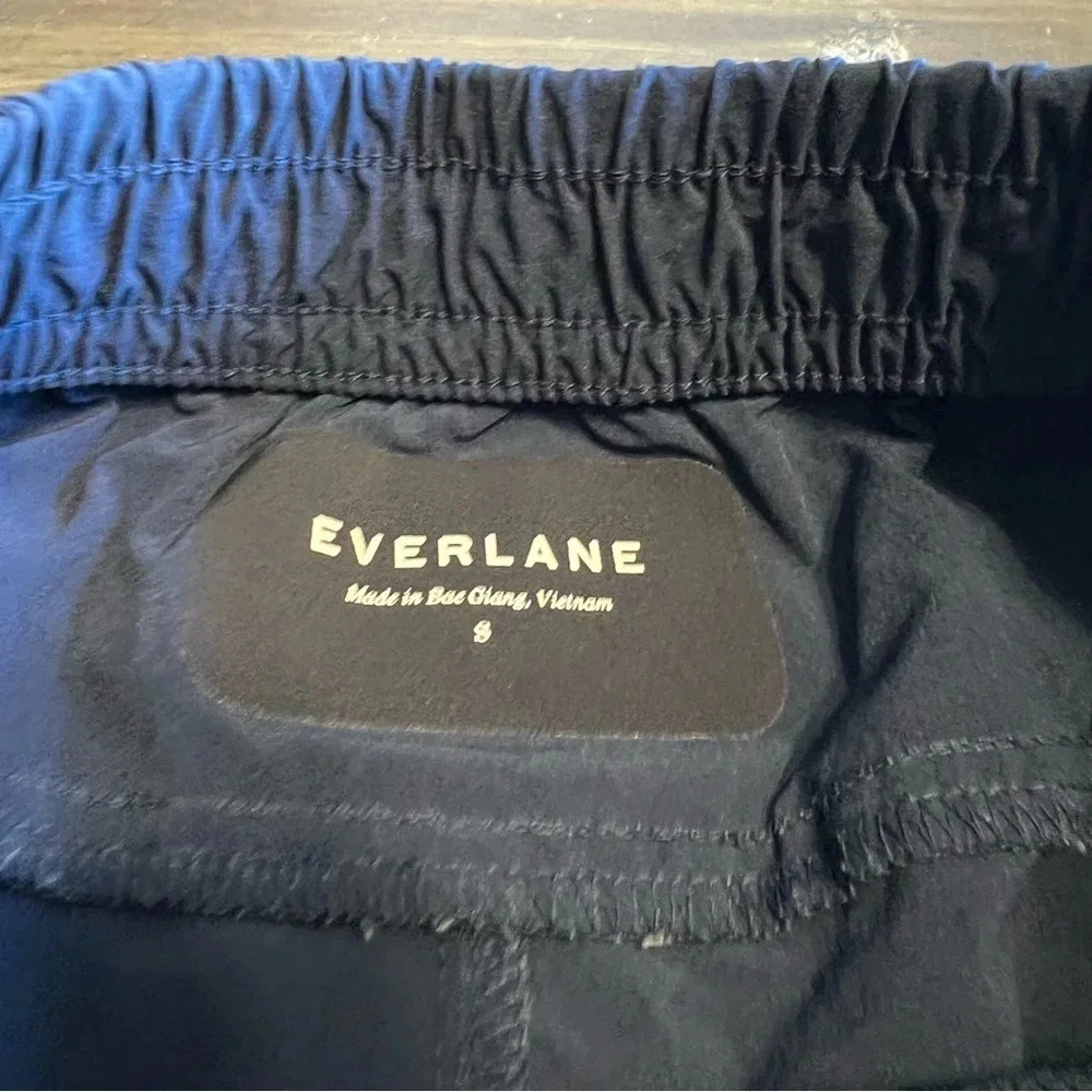 Everlean Running Shorts Navy Blue - Picture 5 of 9